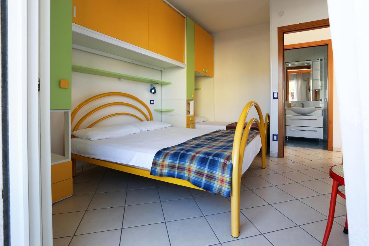 Residence La Pigna Rosolina Mare Exterior photo