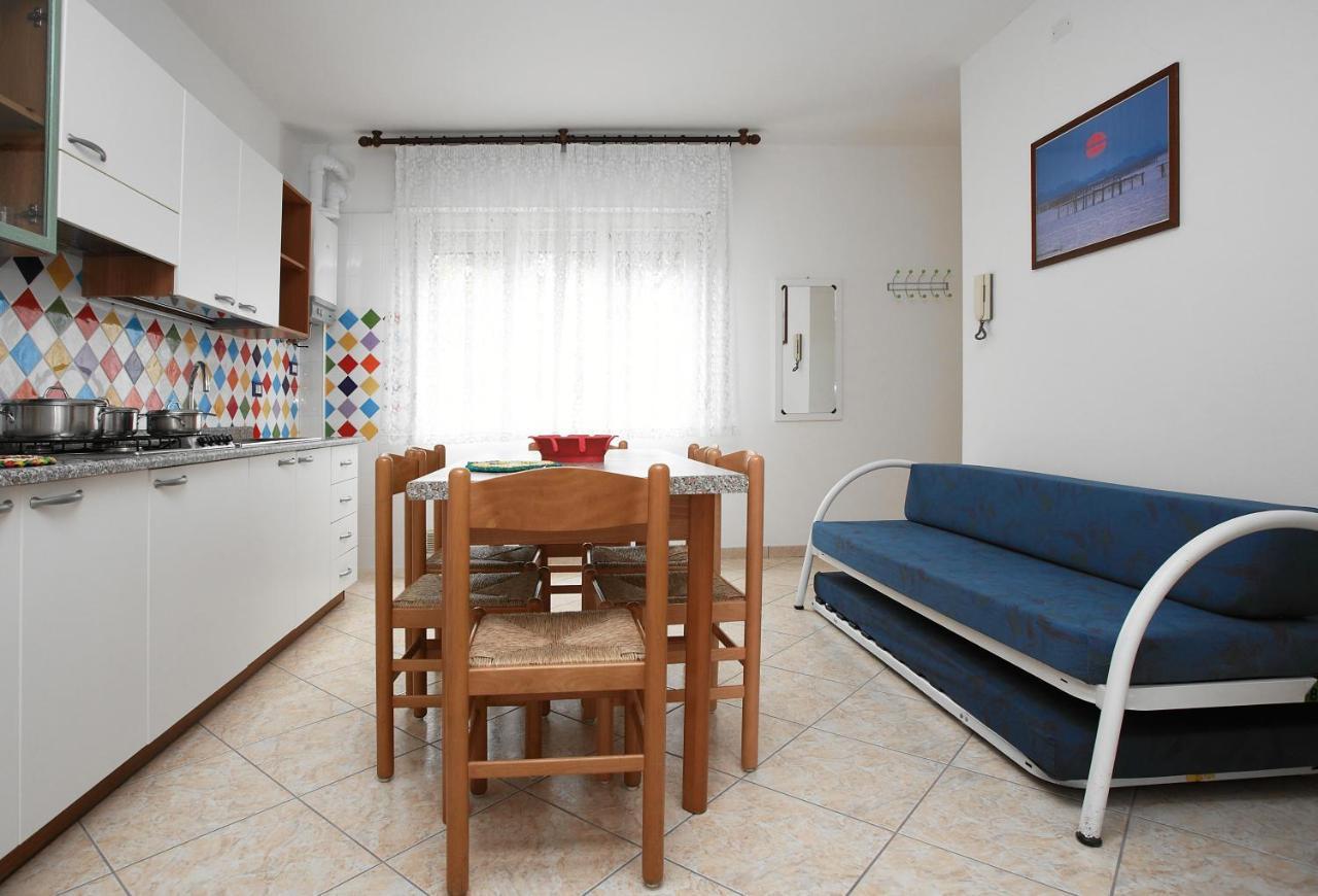 Residence La Pigna Rosolina Mare Exterior photo