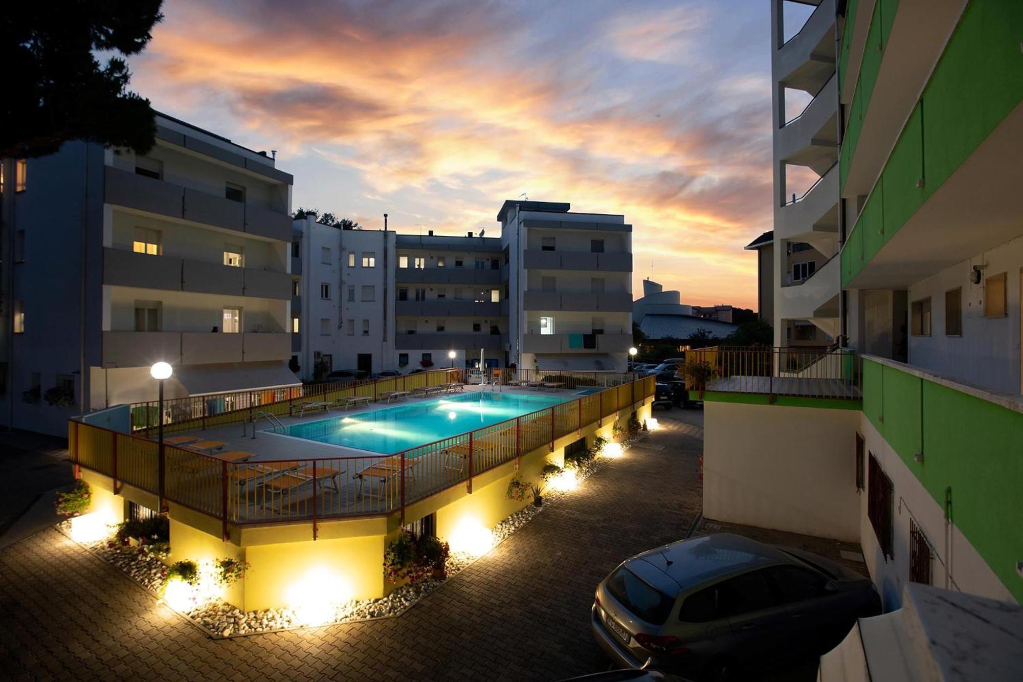 Residence La Pigna Rosolina Mare Exterior photo