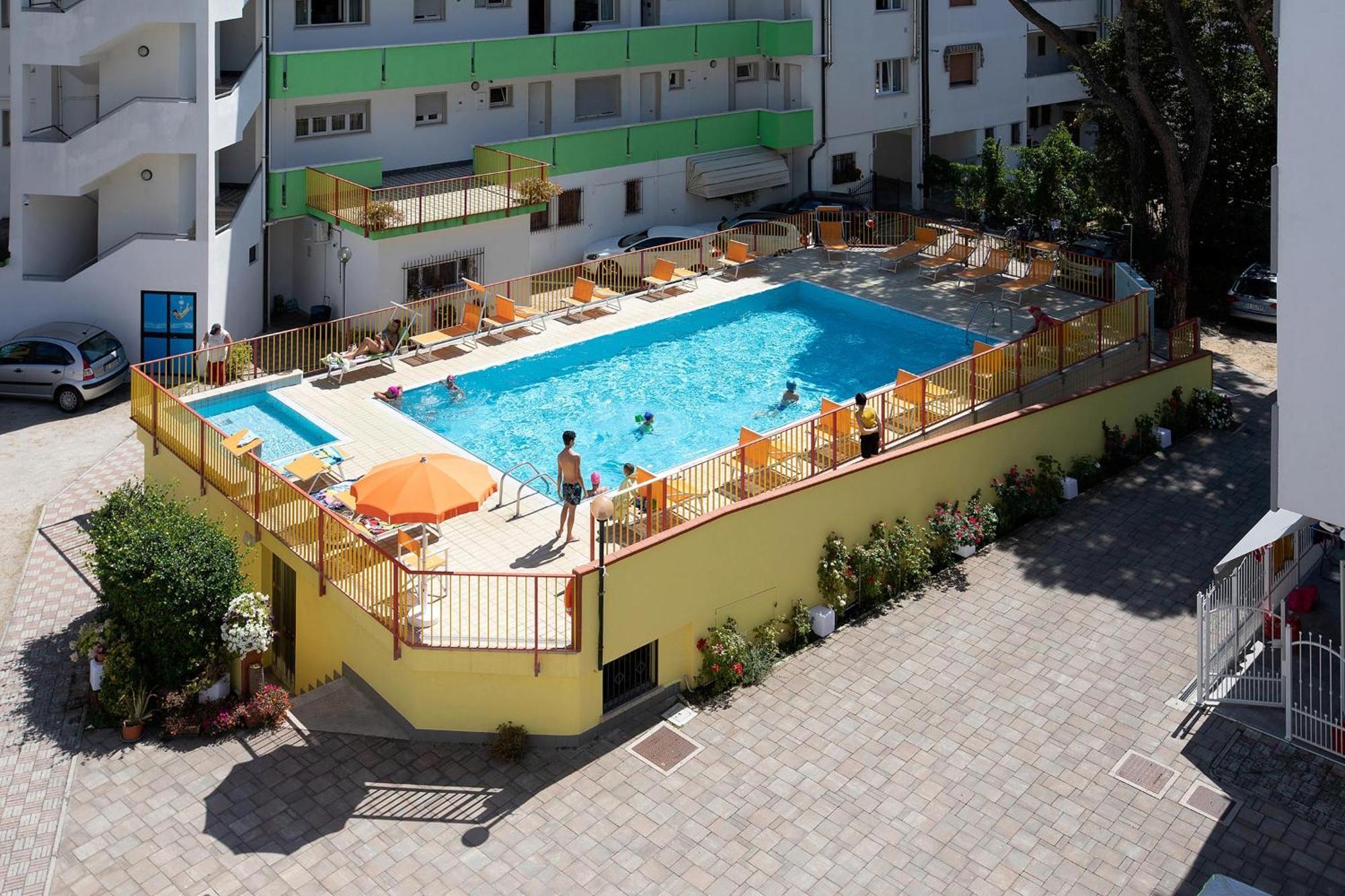 Residence La Pigna Rosolina Mare Exterior photo